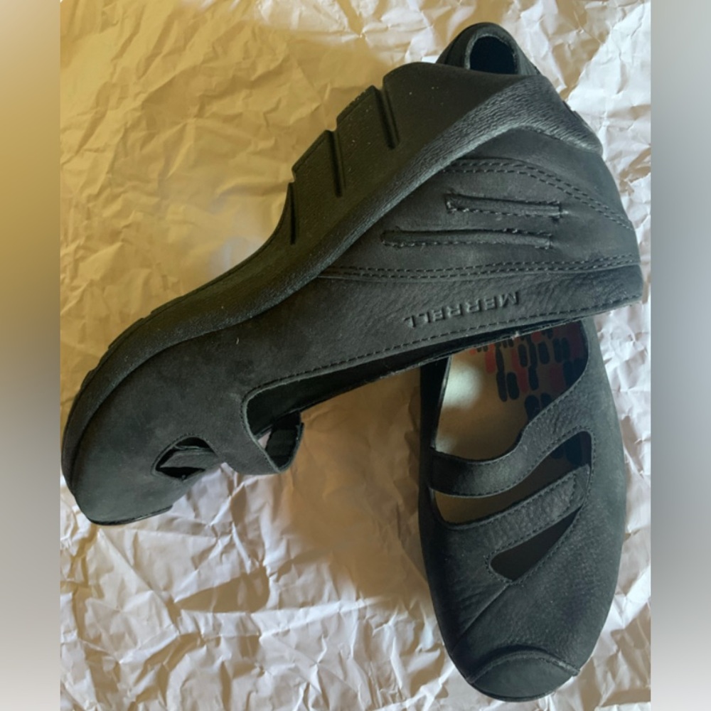 Merrell shoes 9.5